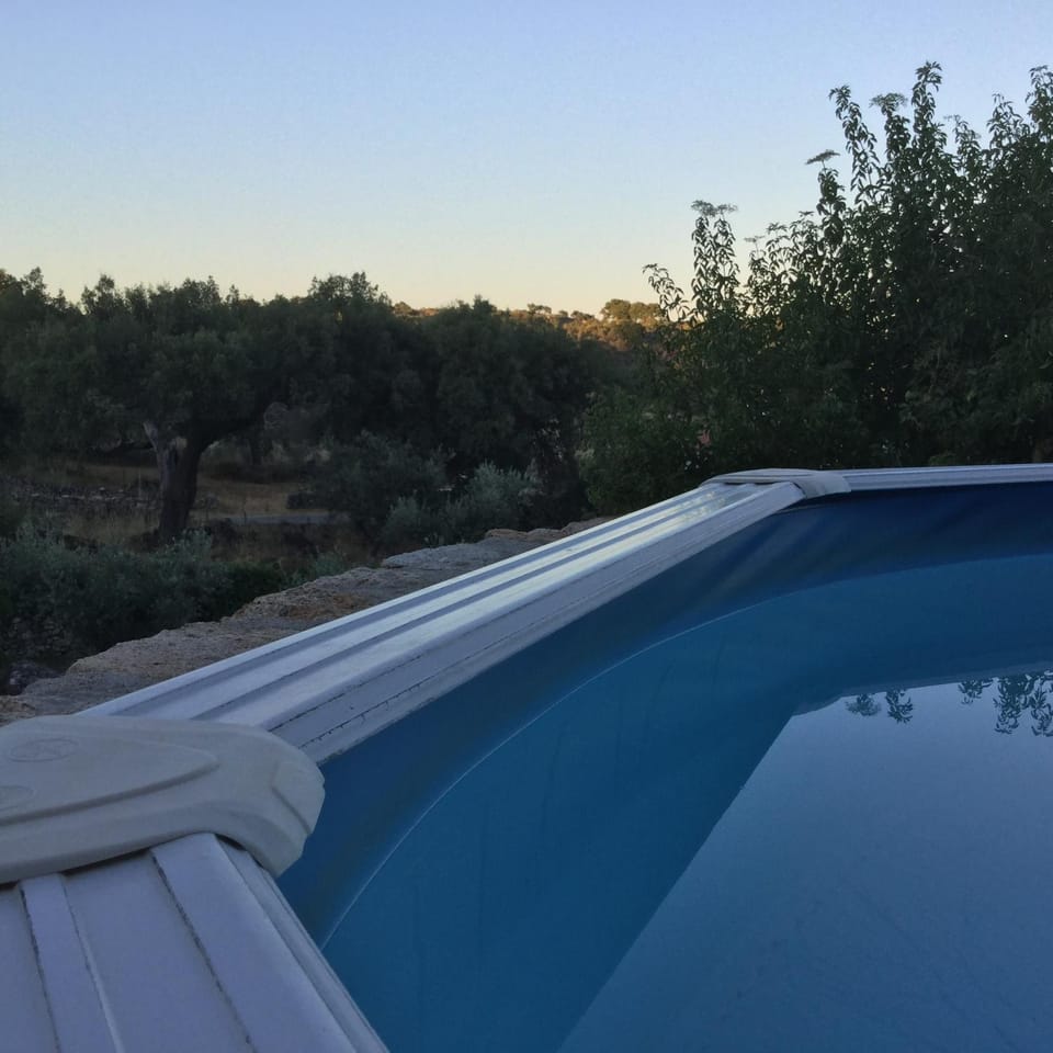 Swimming pool, Swimming pool