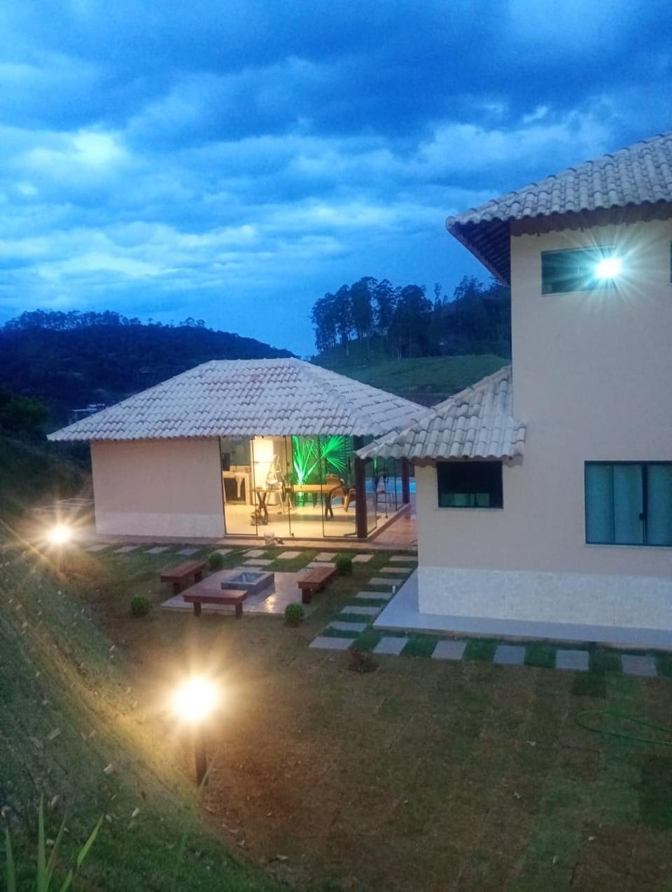 Sítio Alto dos Vales, Nova Almeida- DM House in State of Espírito Santo, Brazil