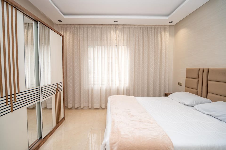 Bed, Photo of the whole room, Bedroom, wardrobe