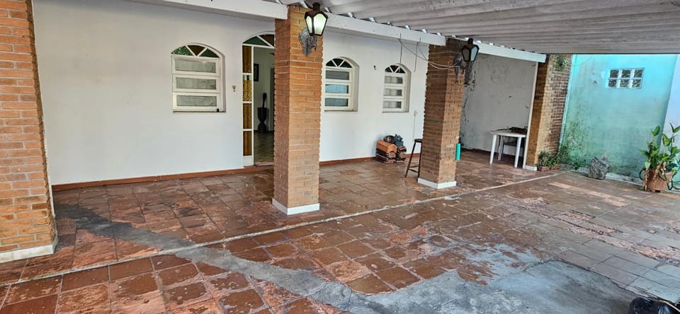 CASA em Caraguatatuba 3 dormitórios no centro da cidade House in Caraguatatuba