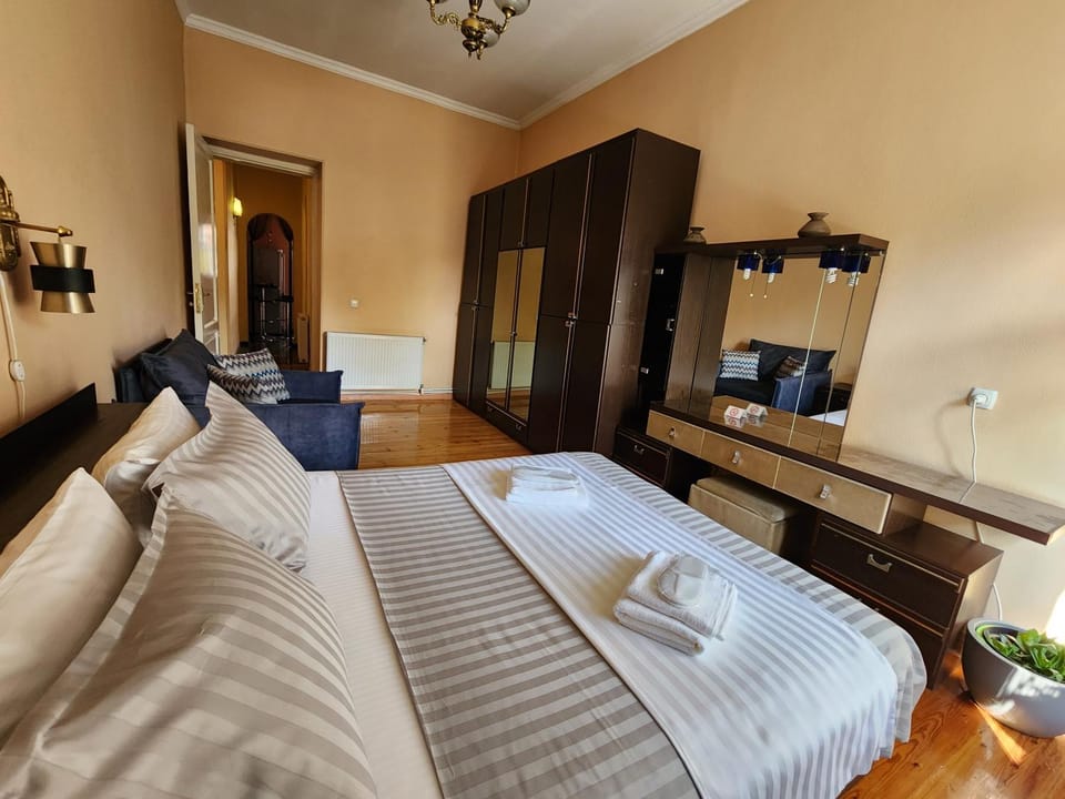 Riverside Baratashvili Apartment Apartment in Tbilisi, Georgia