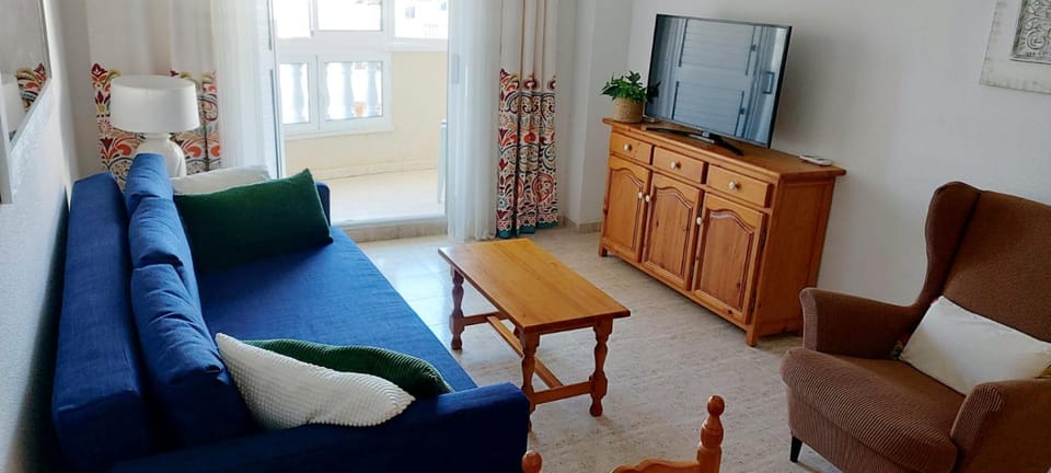 SOLMAR La Mata Beach Apartment in Torre La Mata