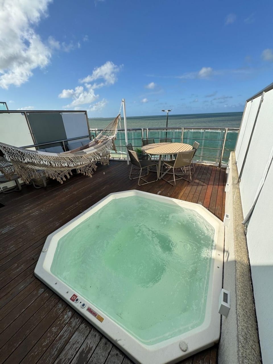 Natural landscape, Balcony/Terrace, Sea view