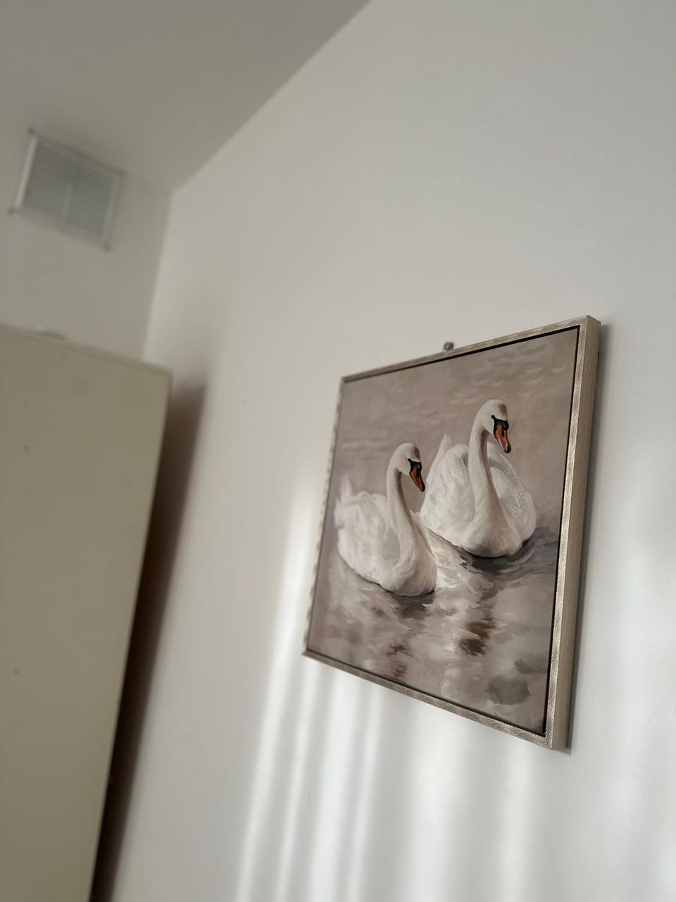 cosy double bedroom seconds near Eurostar Apartment in London Borough of Islington