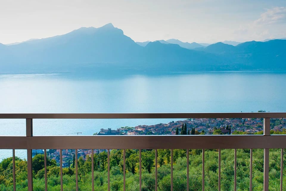 Natural landscape, Balcony/Terrace