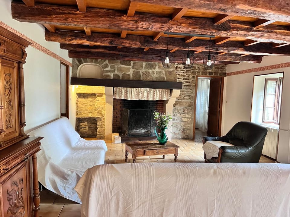 Grand gîte proche des lacs House in Occitanie