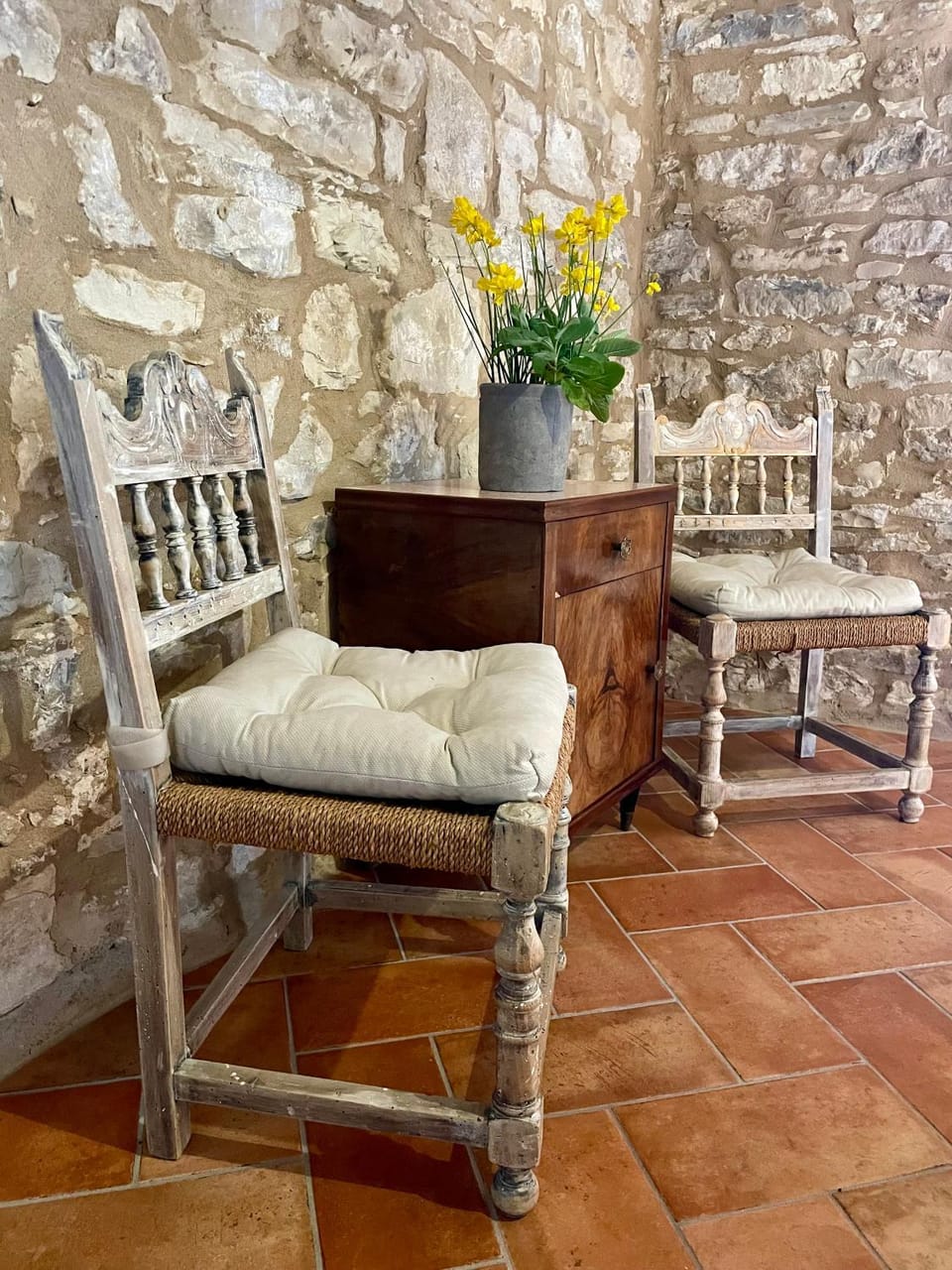 Seating area