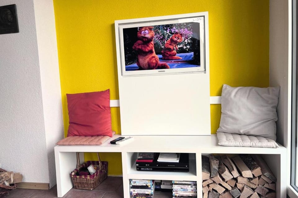TV and multimedia, Living room