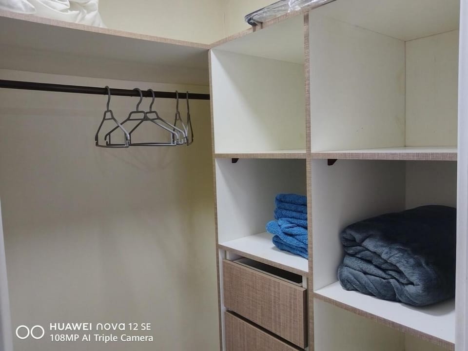 towels, wardrobe