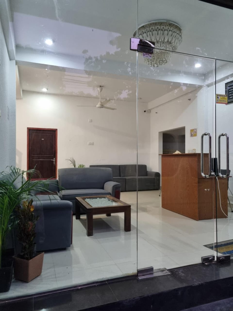 Wings Hotel & Hostel Hotel in Sri Lanka