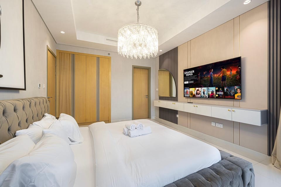 Bed, TV and multimedia, Bedroom, internet, air conditioner