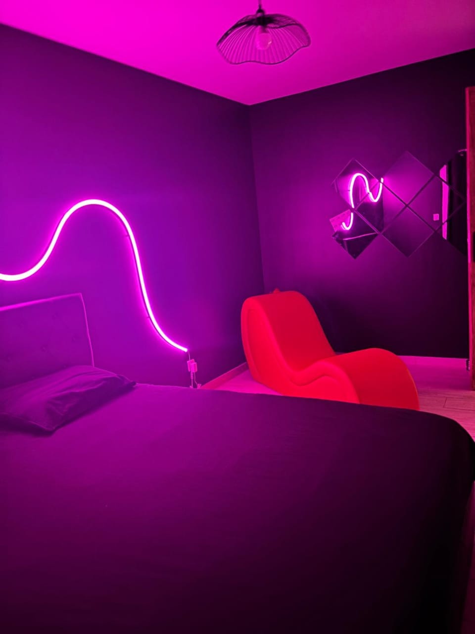 Velours & Désirs - Love Room de 70m2 envoûtante Apartment in Bourges