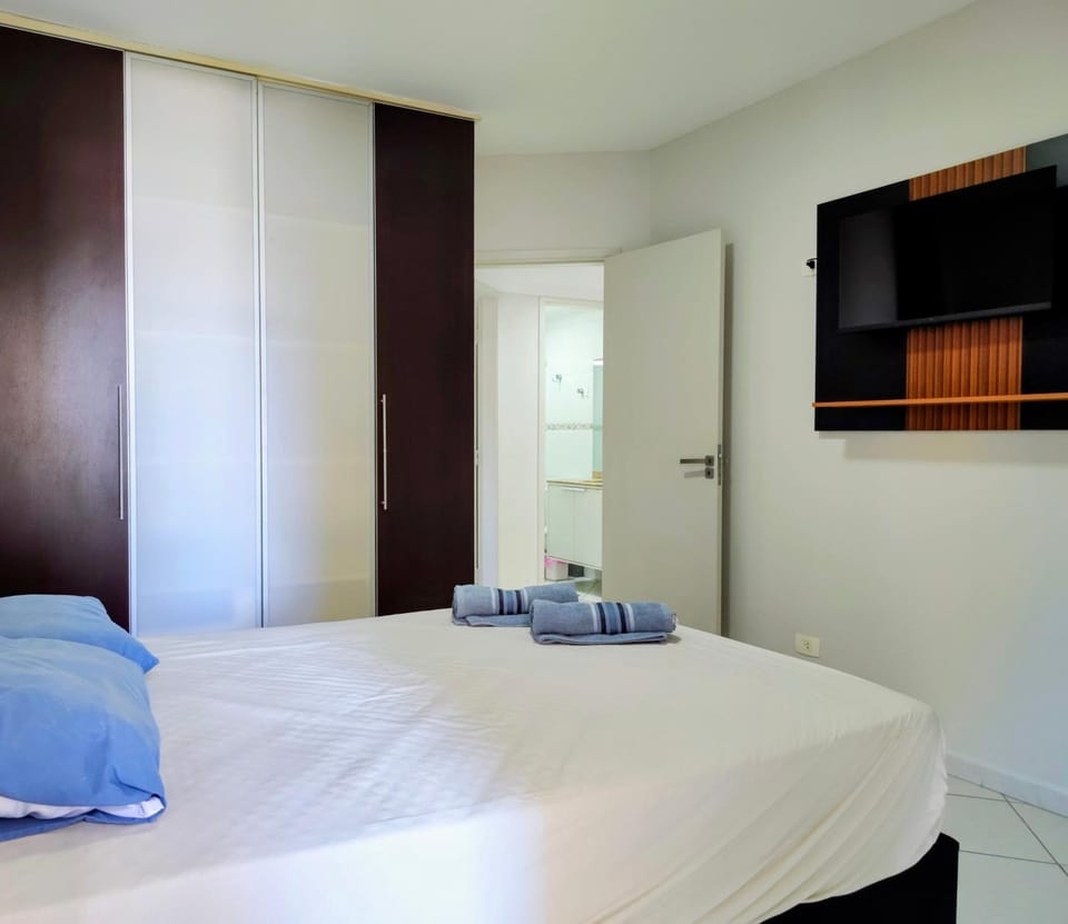 TV and multimedia, Bedroom, air conditioner