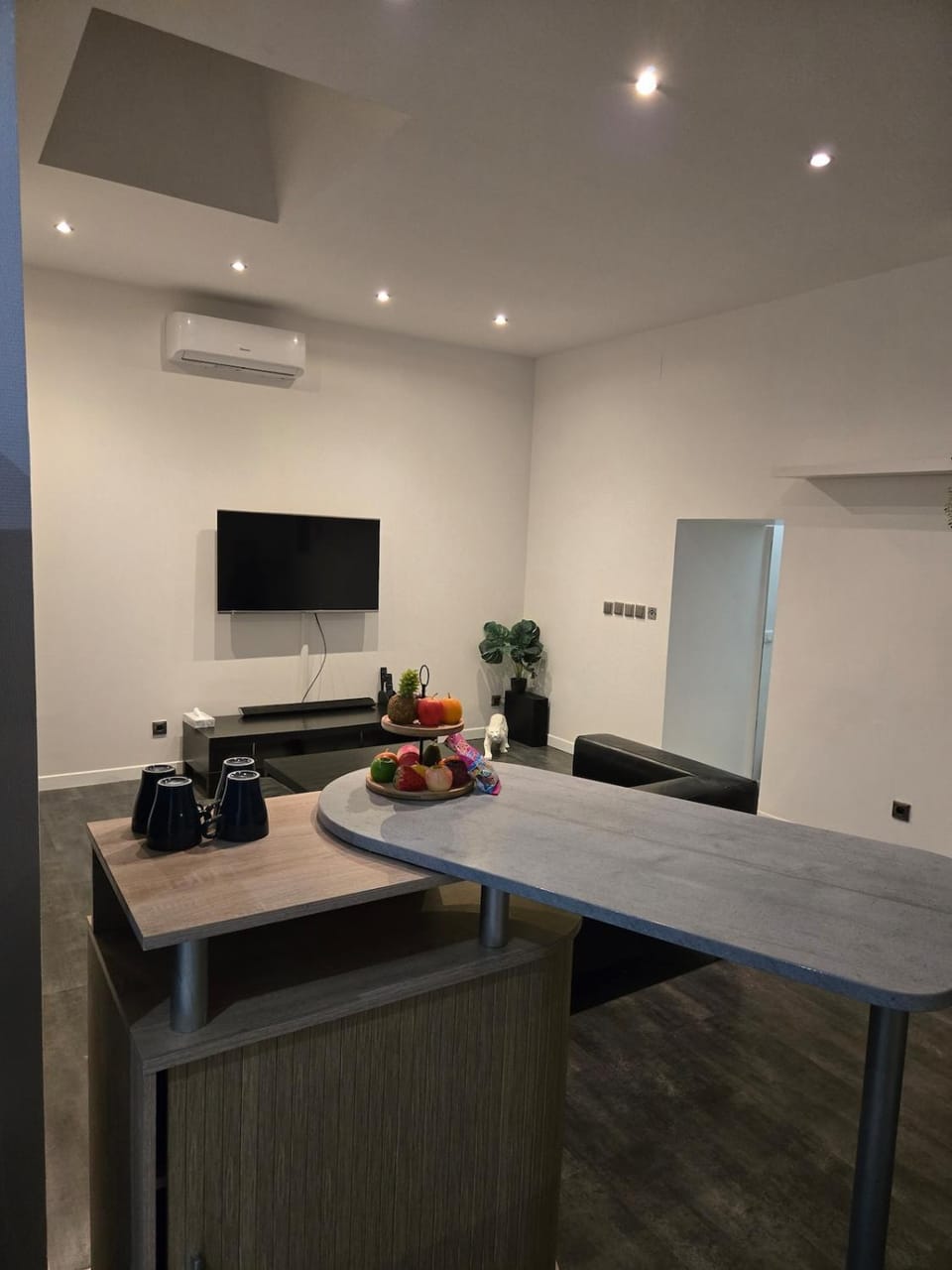 Beautiful 1-bedroom apartment of 70 m2 Chateaucreux Apartment in Saint-Étienne