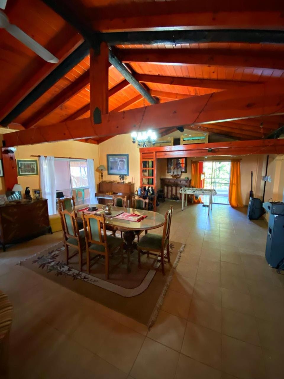 Living room, Dining area
