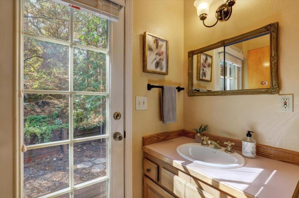 Gold rush nook House in Grass Valley