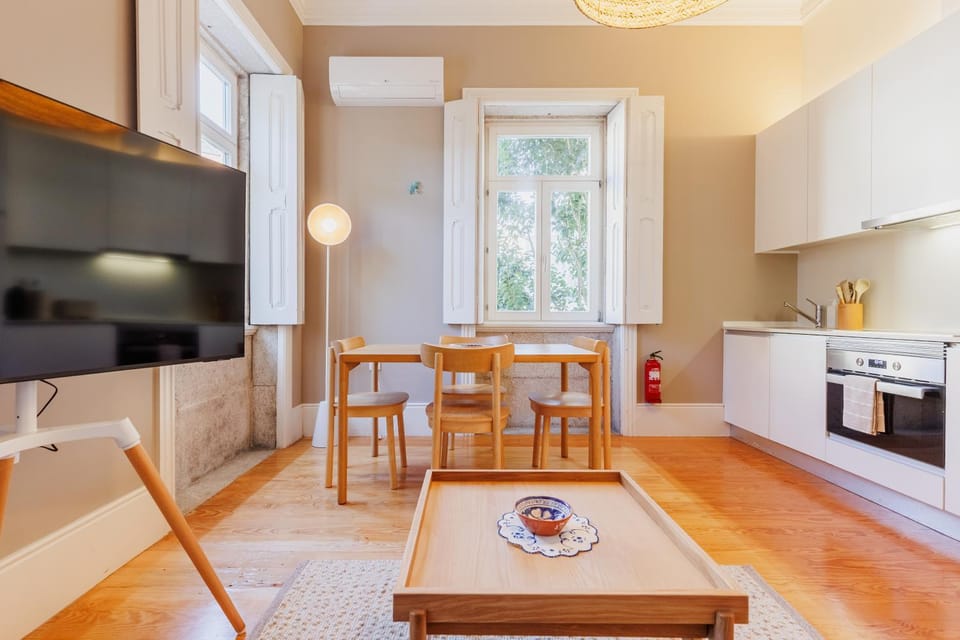 Living room, Dining area, kitchen