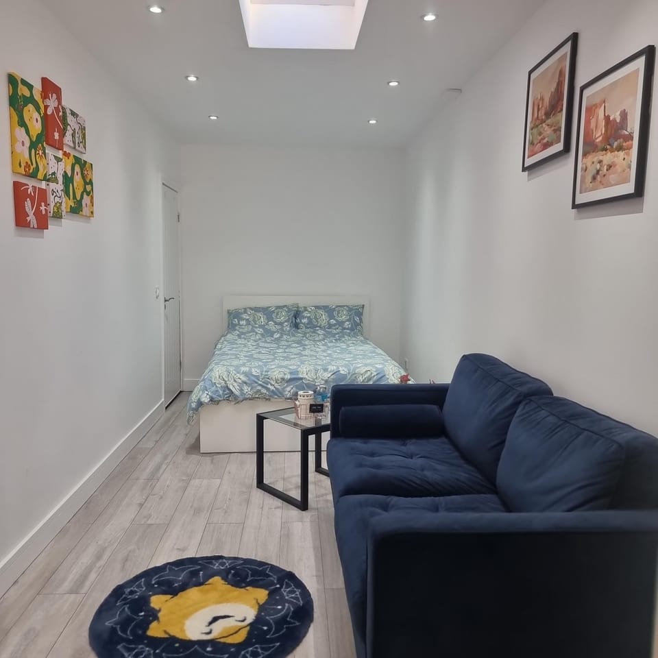 Brand New Studio Apartment! Apartment in Barking
