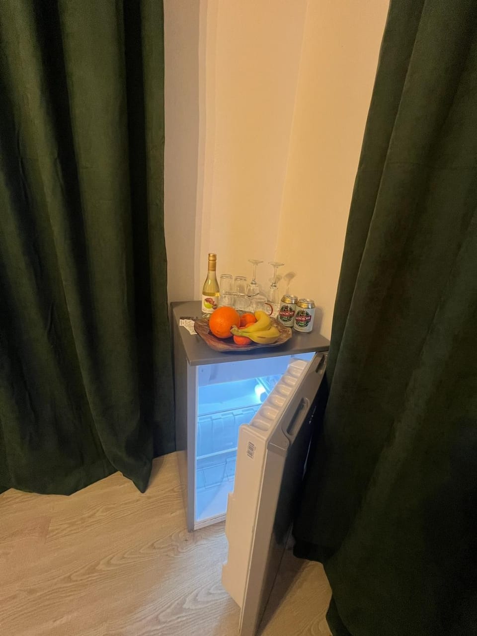 minibar