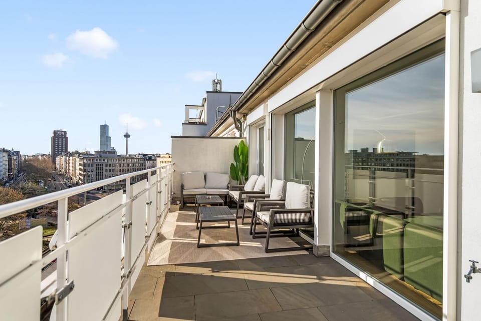 Property building, Day, View (from property/room), Balcony/Terrace, Seating area
