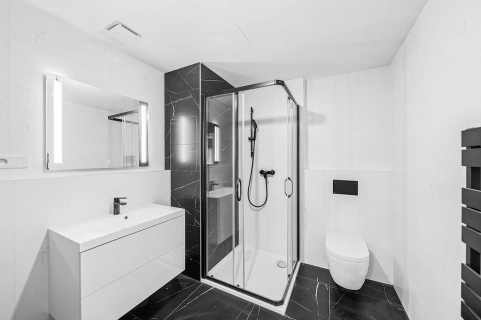 Cozy Pilsen Penthouse with balcony & Parking Apartment in Bavaria