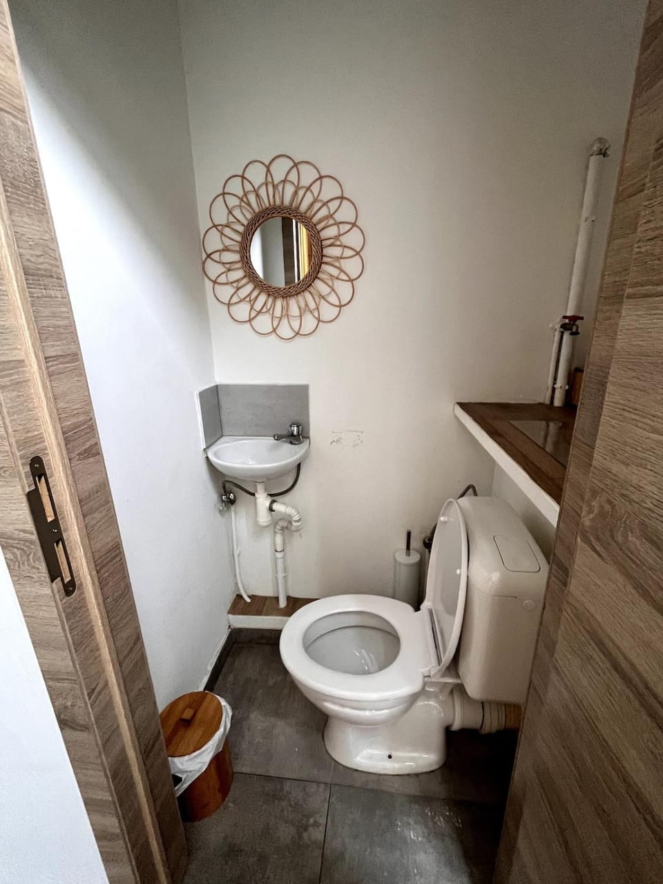 The travellers' flat-Brussels South Airport Apartment in Belgium