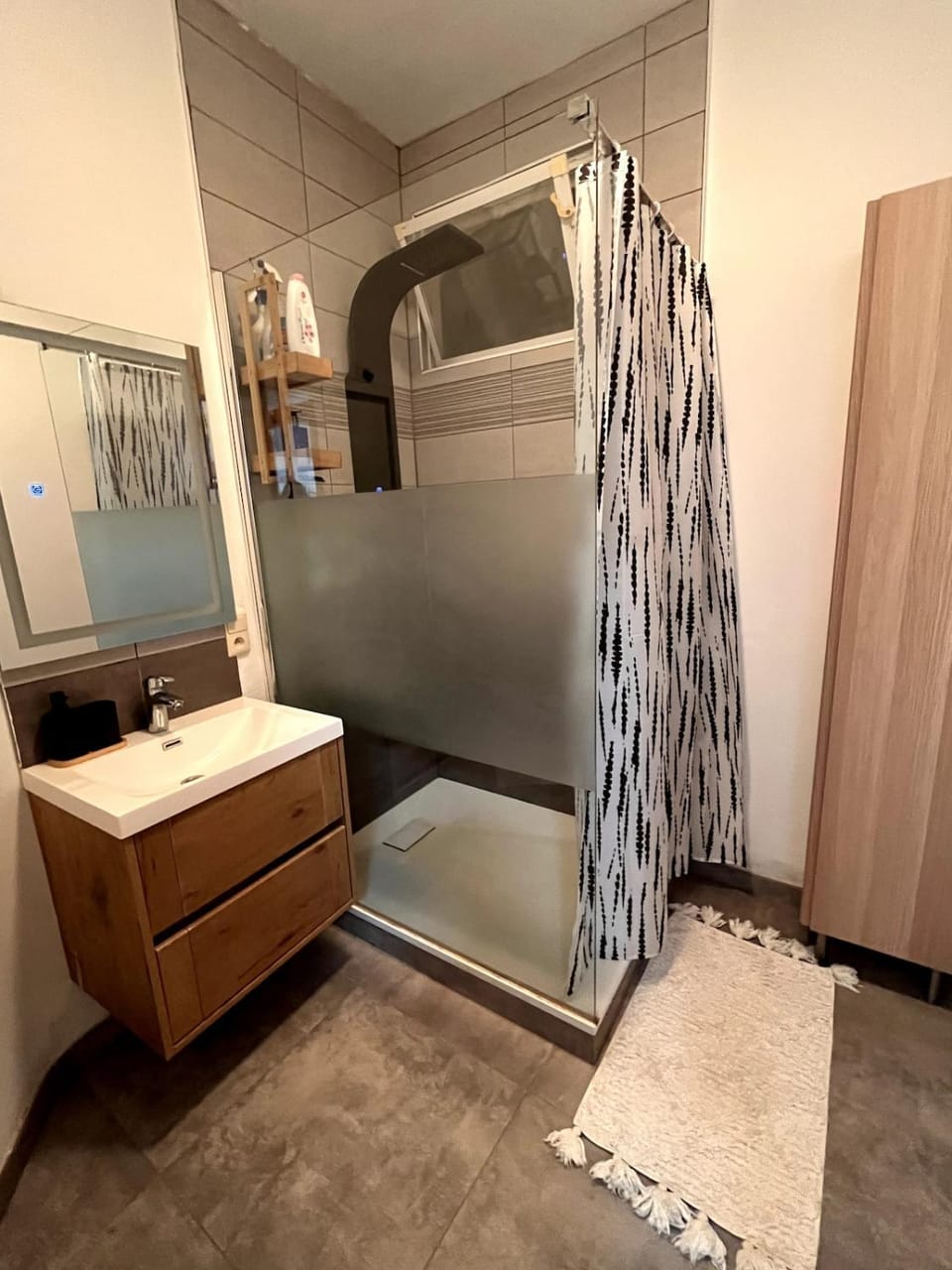 The travellers' flat-Brussels South Airport Apartment in Belgium