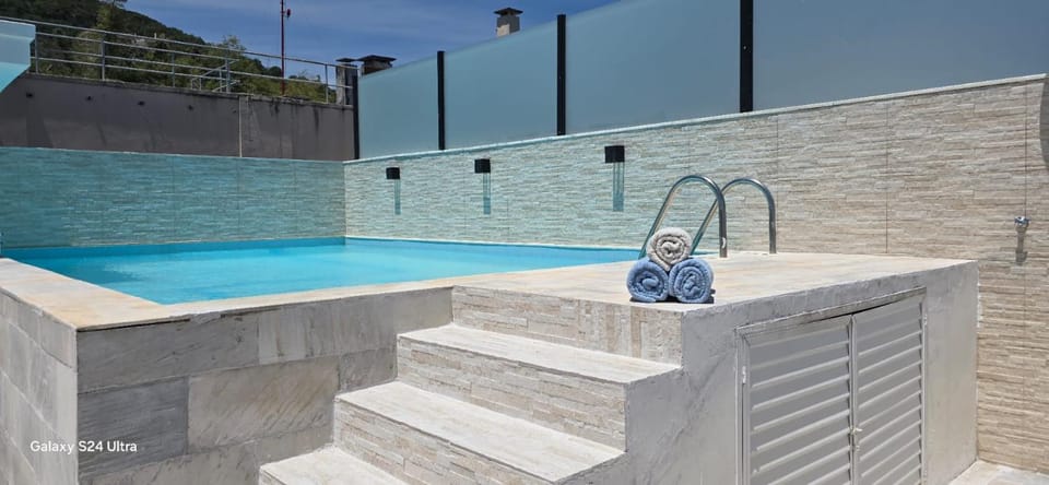Penthouse with Pool and Panoramic View Apartment in Rio de Janeiro