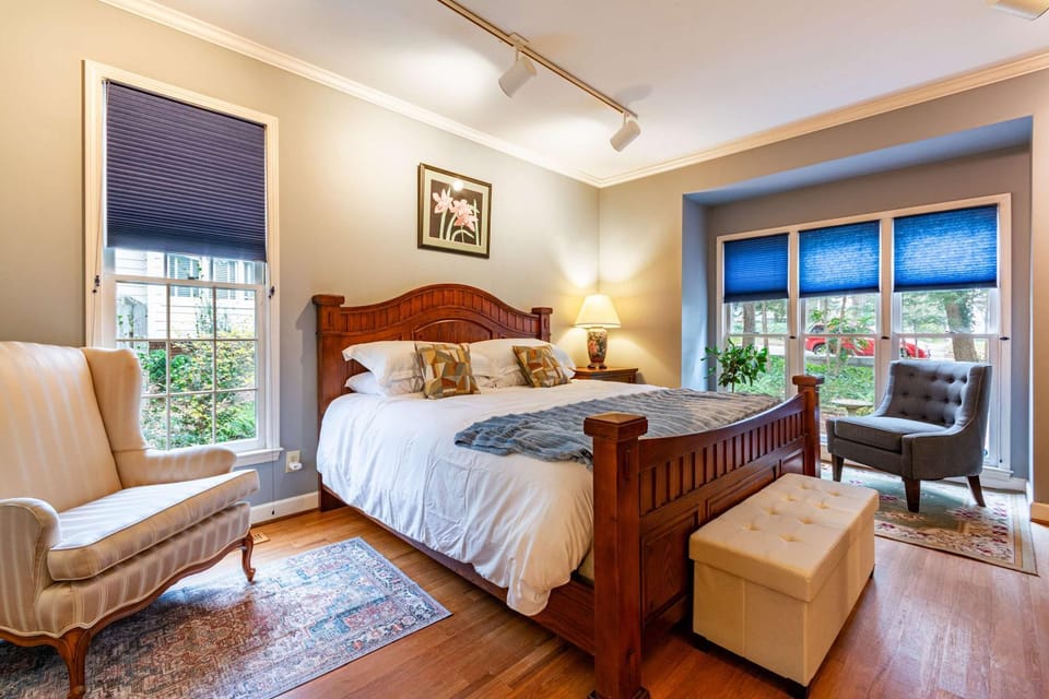 Bed, Bedroom