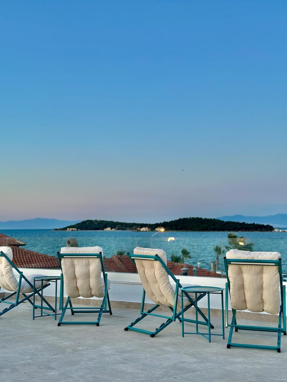 1943 Residence Apartment in İzmir Province