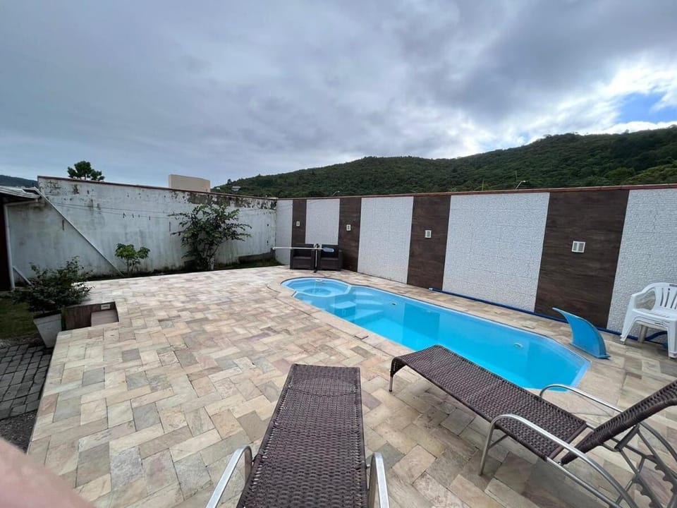 casa de Praia Palmas do Arvoredo House in Florianopolis
