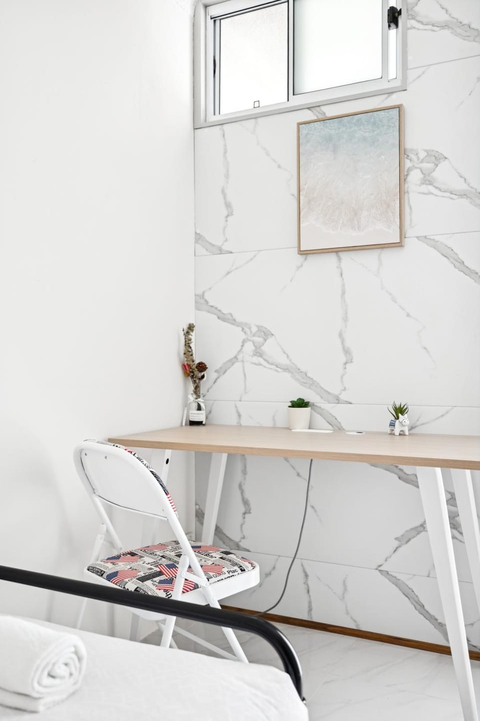 Convenient Single Stay in Heart of Cabramatta - Shared Bathroom and Kitchen Bed and Breakfast in Sydney
