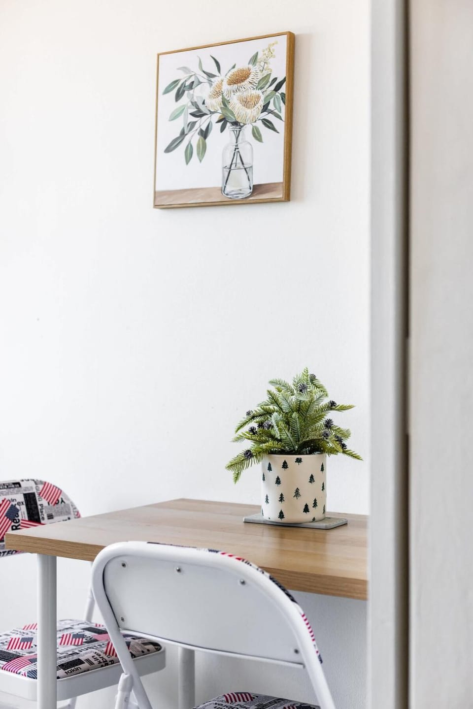 Convenient Single Stay in Heart of Cabramatta - Shared Bathroom and Kitchen Bed and Breakfast in Sydney