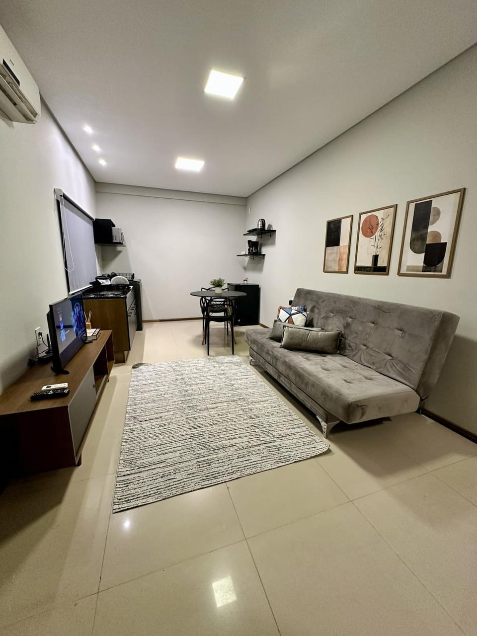 Communal lounge/ TV room, Living room