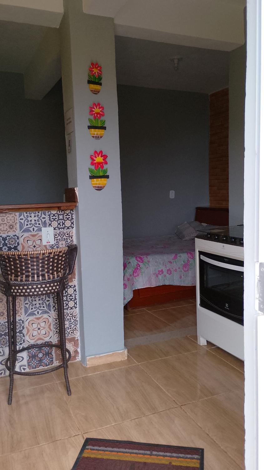 Bed, Kitchen or kitchenette, Photo of the whole room, Bedroom, minibar, stove