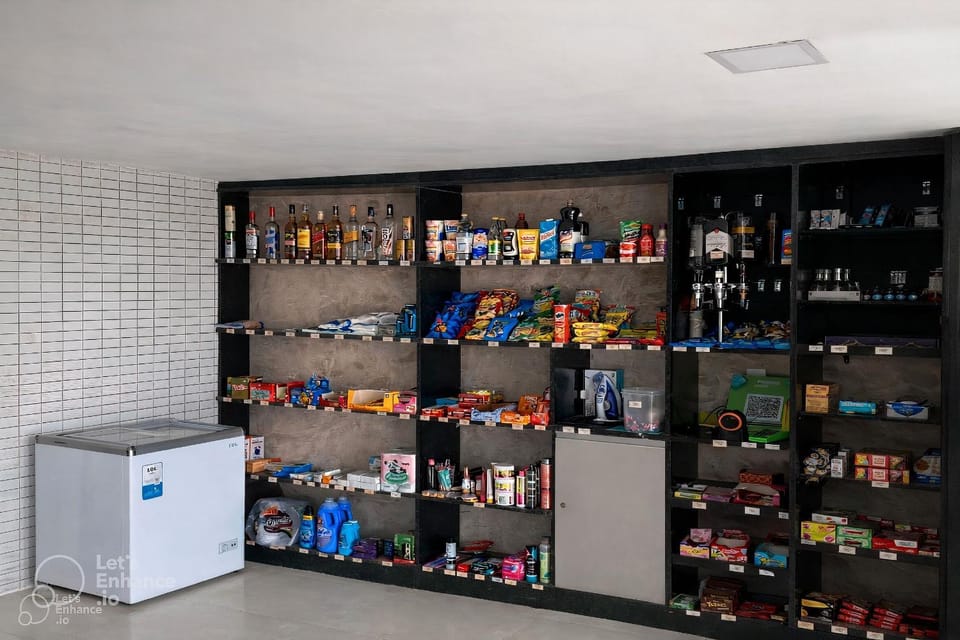 Supermarket/grocery shop
