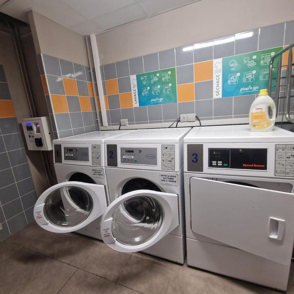 Property building, washing machine, dryer