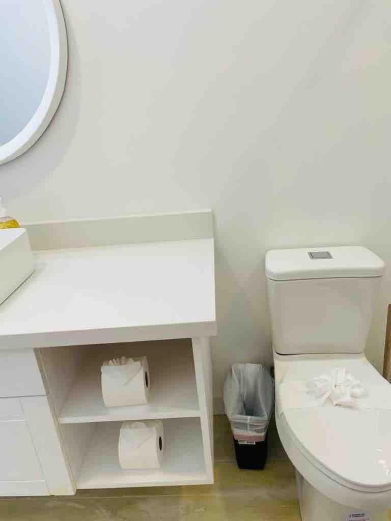Villa Casa Familia with private pool - 5 min walk to West Bay beach House in West Bay