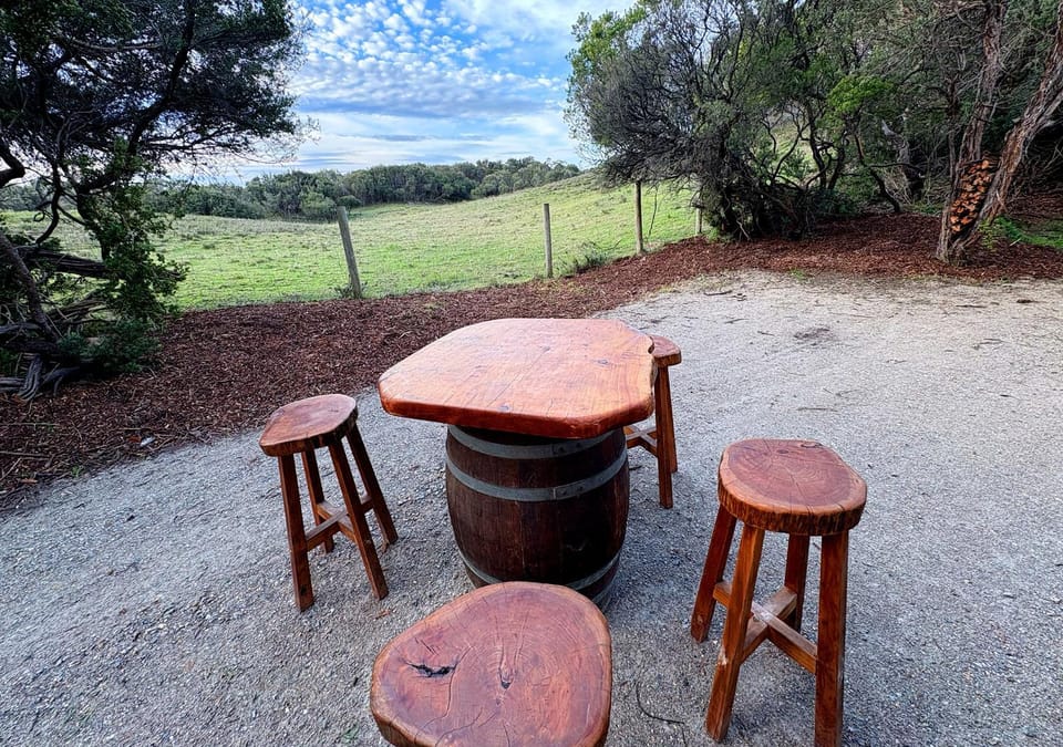 Ukiyo Nature Retreat - Olive Luxury tent in Fingal