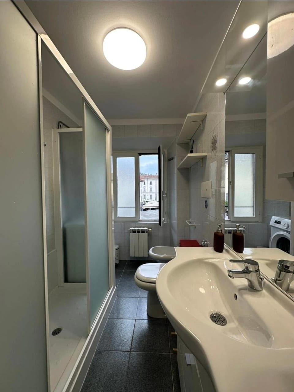 Como Lake, lakefront 30m Apartment in Como