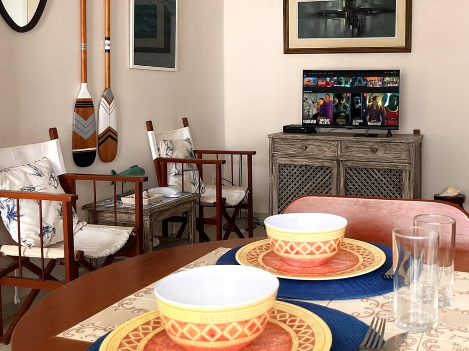 GUARUJÁ Pitangueiras - quadra da praia Apartment in State of São Paulo