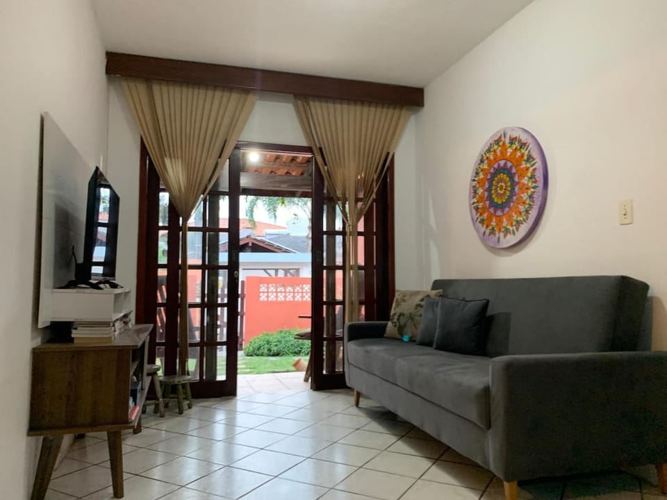 House with pool on Praia dos Ingleses, Floripa House in Florianopolis