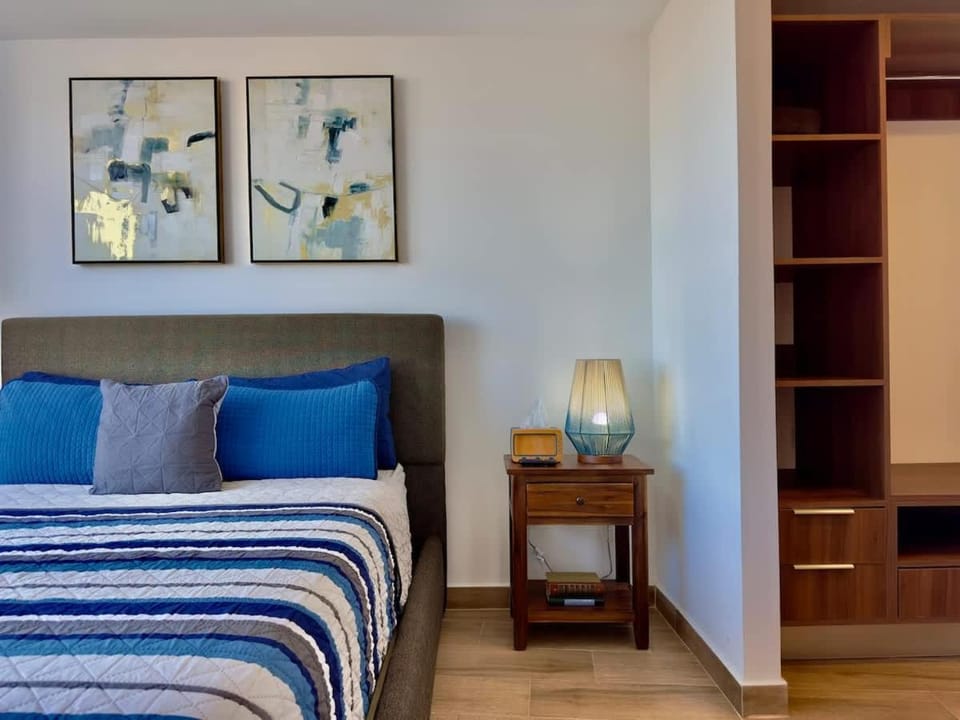 The Wesley Playas de Tijuana Storybook by the sea Apartment in Tijuana