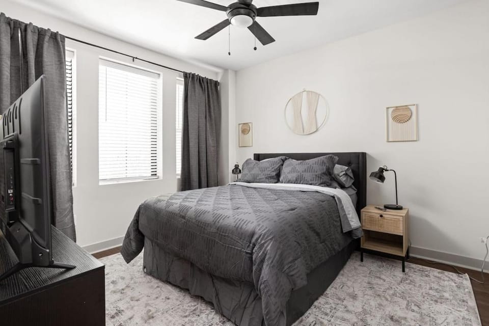 New Downtown Apartment - Next to Motor Speedway House in Indianapolis