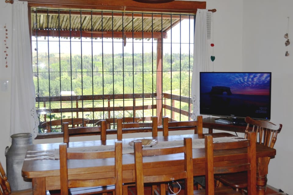 TV and multimedia, Dining area