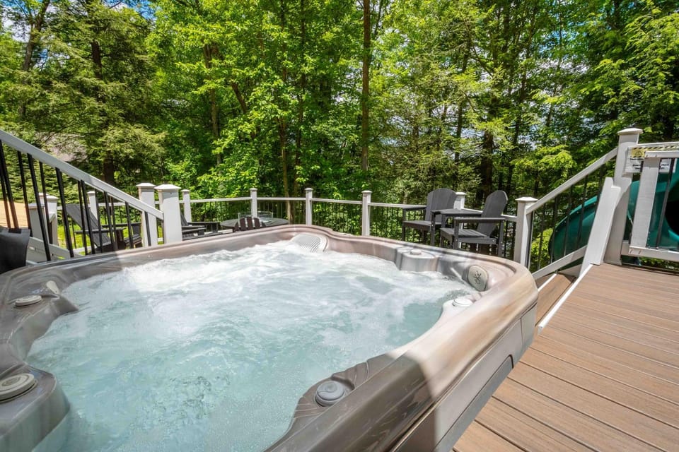 Copper Canoe House in Deep Creek Lake