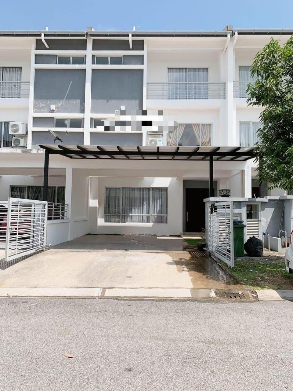 Kajang Superlink Villa With 6 Bedroom & Luxury House in Negeri Sembilan, Malaysia