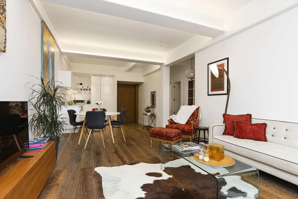 TV and multimedia, Kitchen or kitchenette, Living room, Dining area