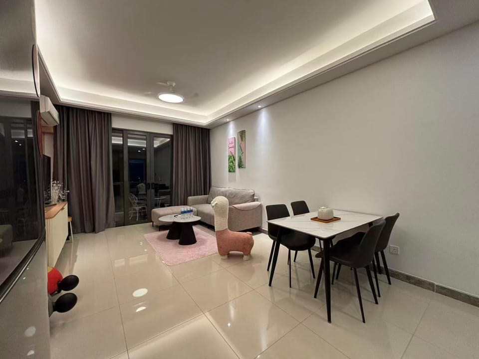 Sea view duplex, next to Singapore Apartment in Johor Bahru