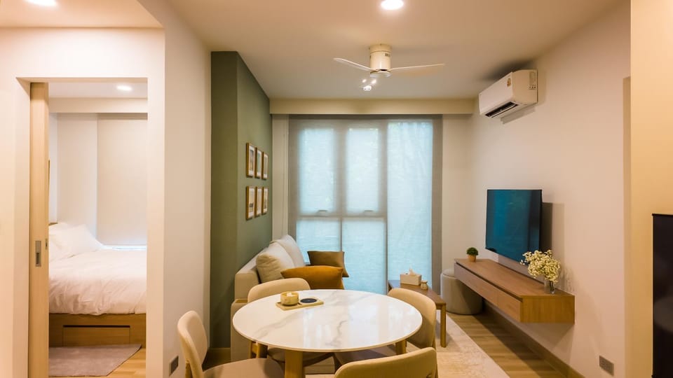 TV and multimedia, Living room, Photo of the whole room, air conditioner